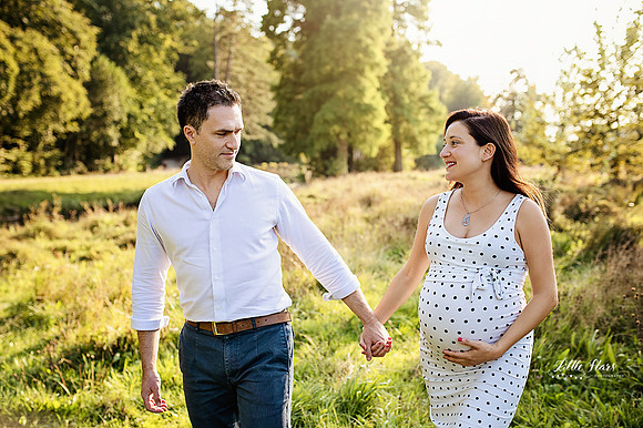 Maternity photographer